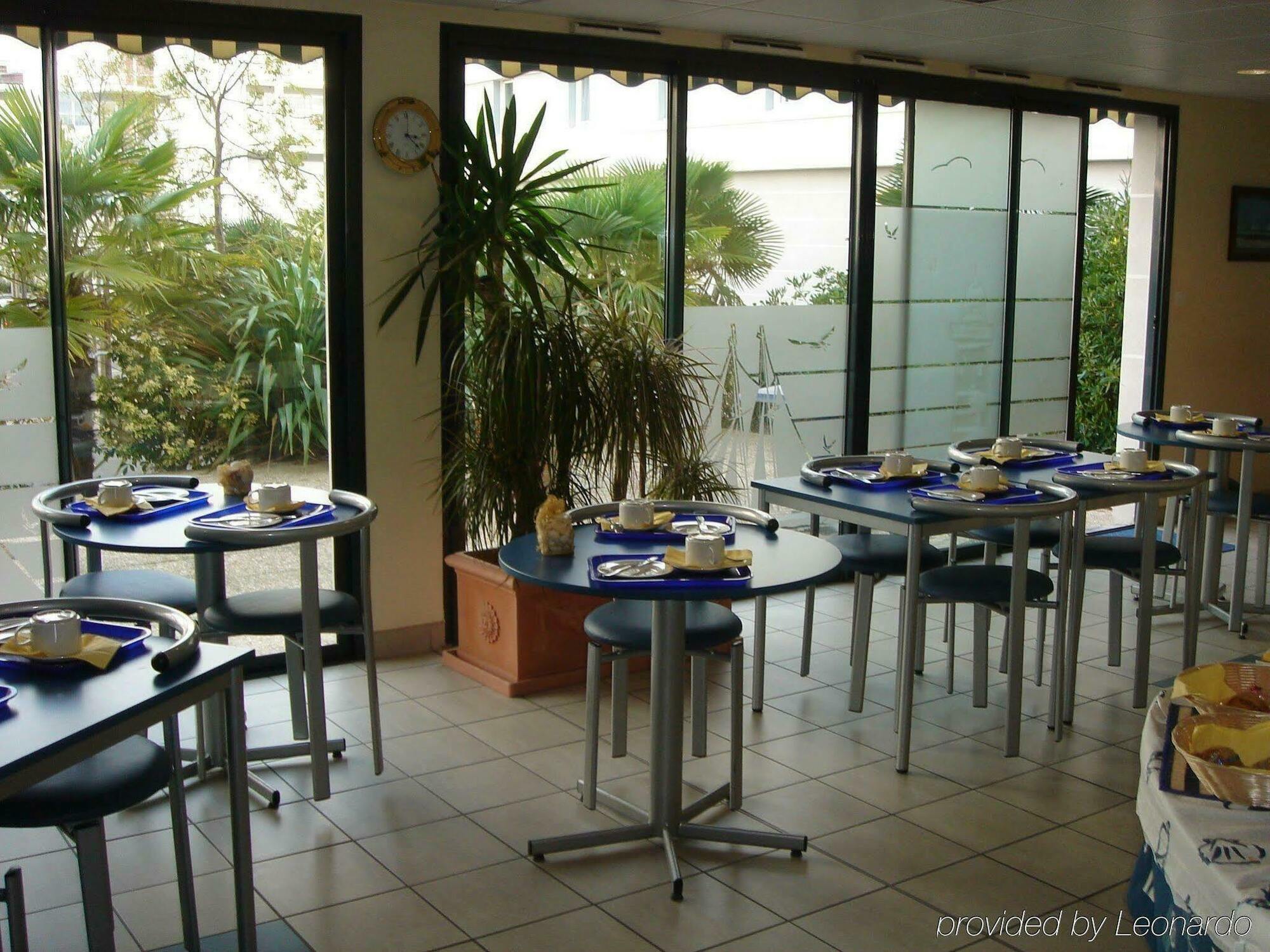 Appart'City Saint-Nazaire Centre Restoran fotoğraf